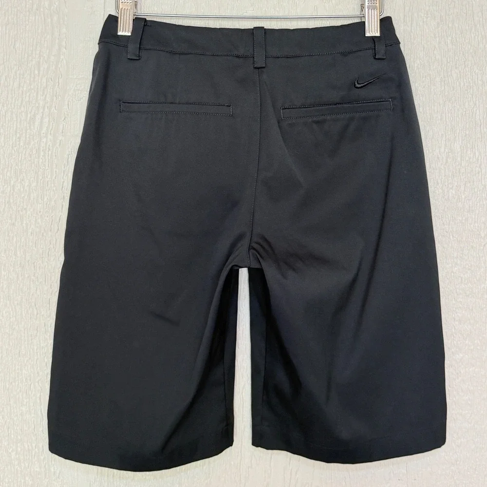 Nike Golf Dri-FIT Shorts Kids Medium Black Performance Athletic Flat Front